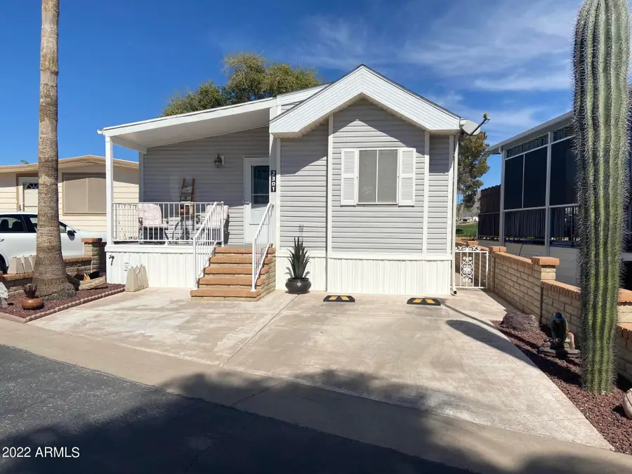 2301 S Seminole Drive #301, Apache Junction, AZ 85119 - #2