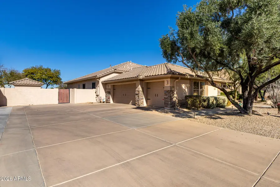 8022 W Donald Drive, Peoria, AZ 85383 - Image #3