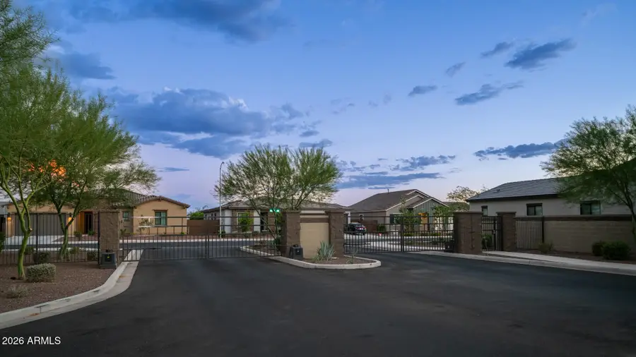 8022 W Northview Avenue, Glendale, AZ 85303 - Image #3