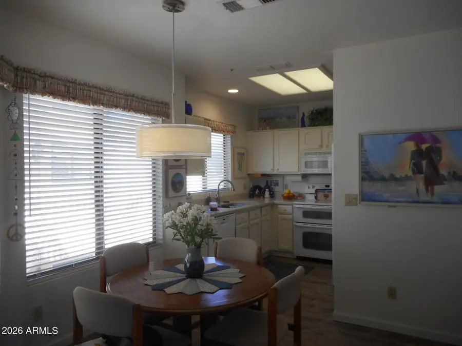 19400 N Westbrook Parkway #324, Peoria, AZ 85382 - Image #3