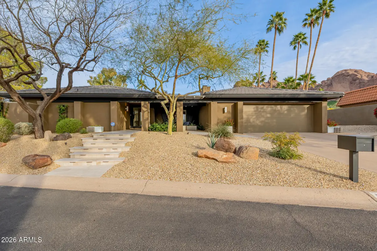 5847 N 46th Street, Phoenix, AZ 85018 - Image #1