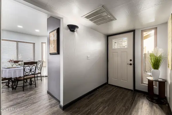 1384 N Carriage Lane, Chandler, AZ 85224