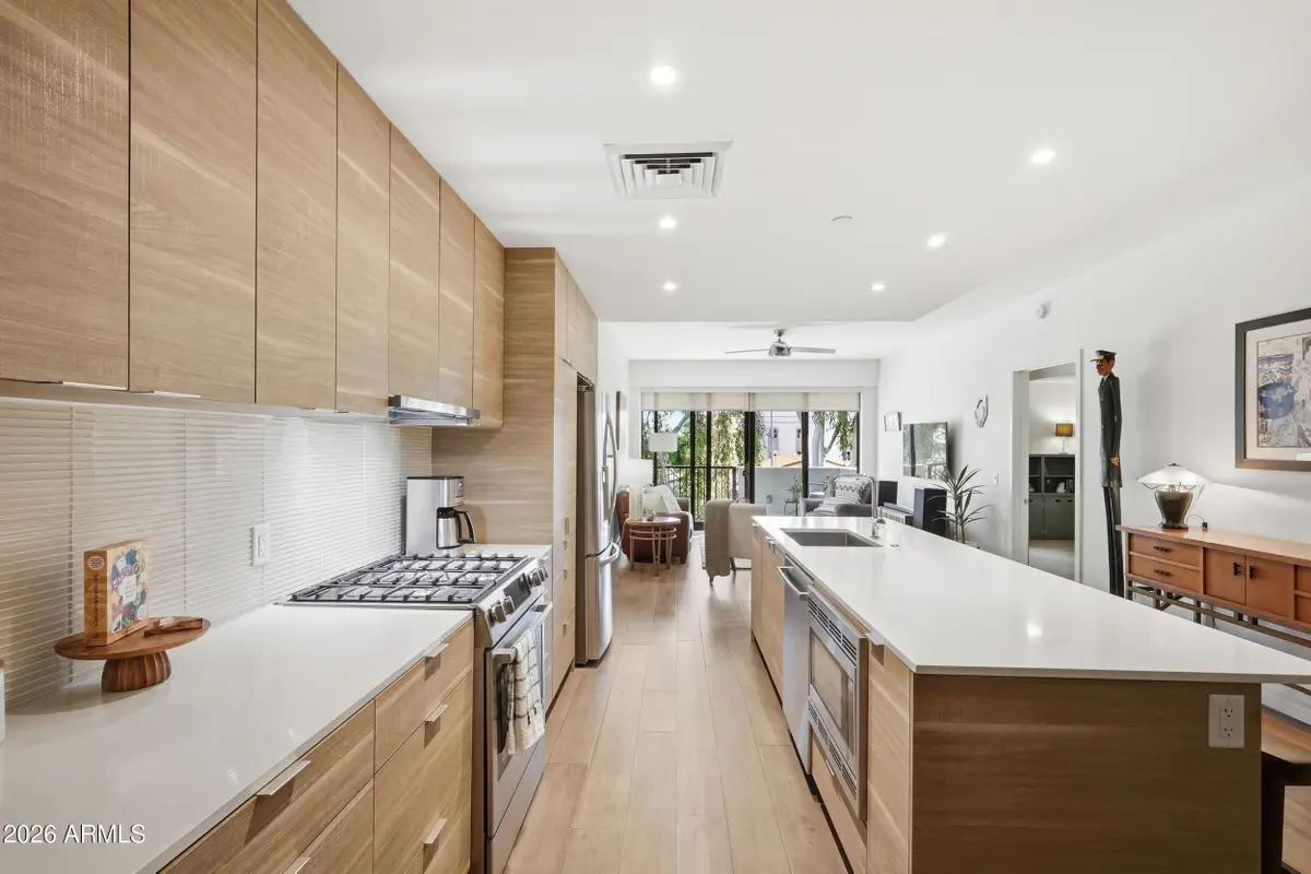 2300 E Campbell Avenue #329, Phoenix, AZ 85016 - Image #1