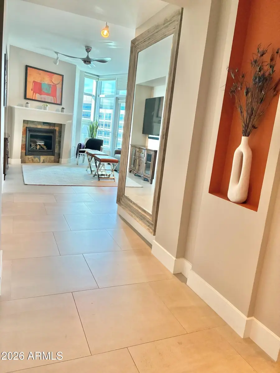 140 E Rio Salado Parkway #702, Tempe, AZ 85281 - Image #2