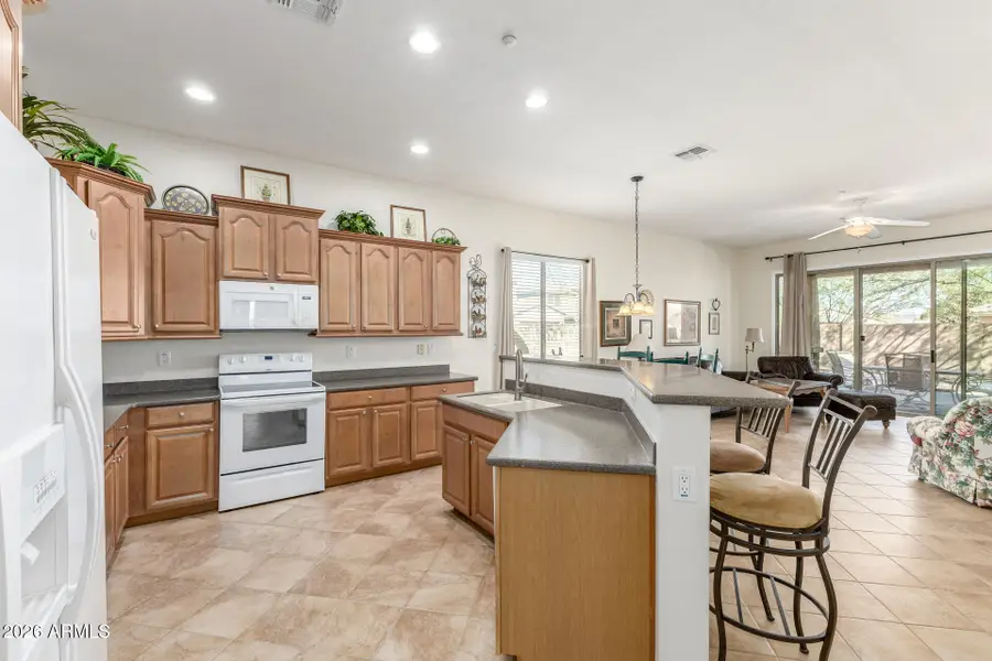 12731 W Eagle Ridge Lane, Peoria, AZ 85383 - Image #3