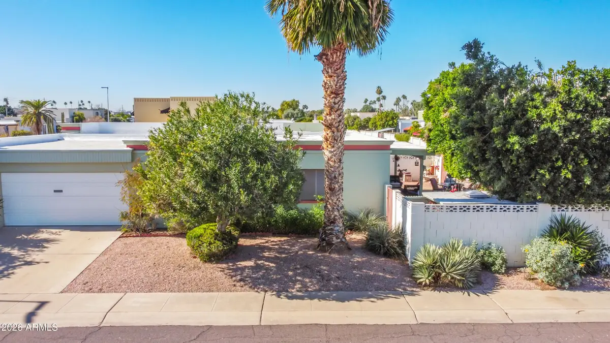 6330 E Catalina Drive, Scottsdale, AZ 85251 - Image #1