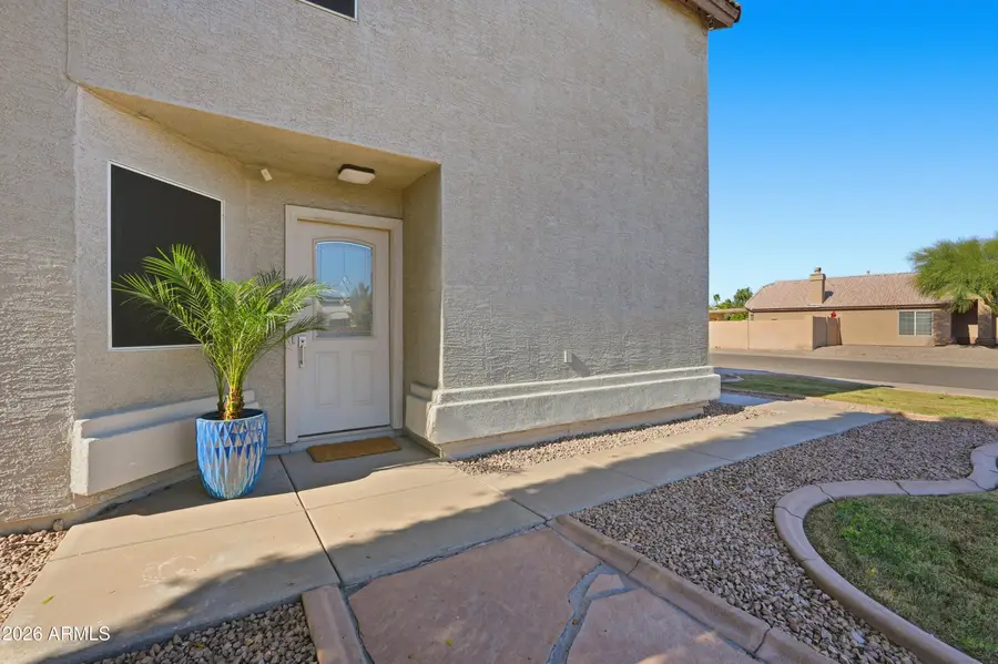 821 E Kesler Lane, Chandler, AZ 85225 - Image #2