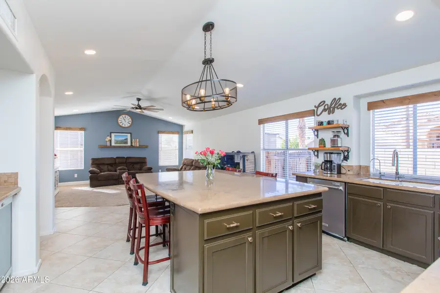 635 W Monte Avenue, Mesa, AZ 85210 - Image #2