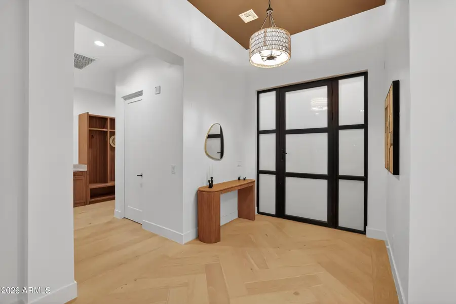 4434 E Mitchell Drive, Phoenix, AZ 85018 - Image #2