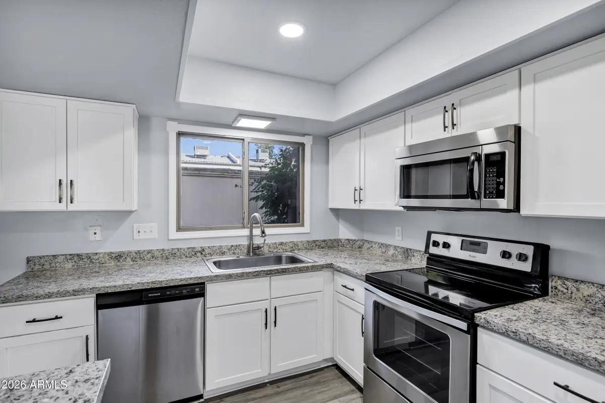 14 E Hermosa Drive, Tempe, AZ 85282 - Image #1