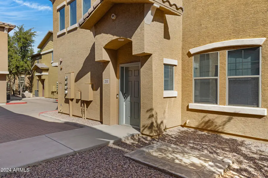 15240 N 142nd Avenue #2111, Surprise, AZ 85379 - Image #2