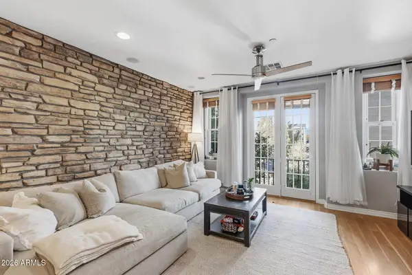 2454 E Roma Avenue, Phoenix, AZ 85016