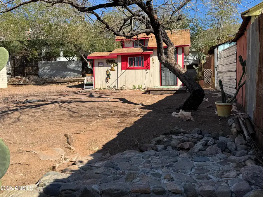 27 N Molino Street, Superior, AZ 85173 - #3