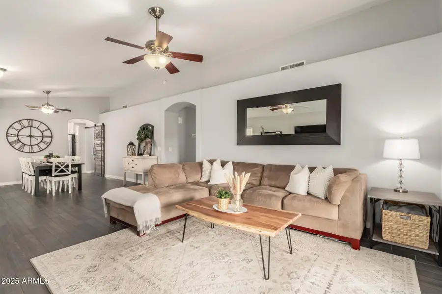 24 S Willow Creek Street, Chandler, AZ 85225 - Image #2