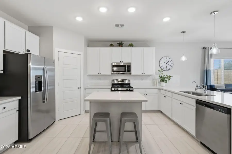 2570 N Coolidge Avenue, Casa Grande, AZ 85122 - #2