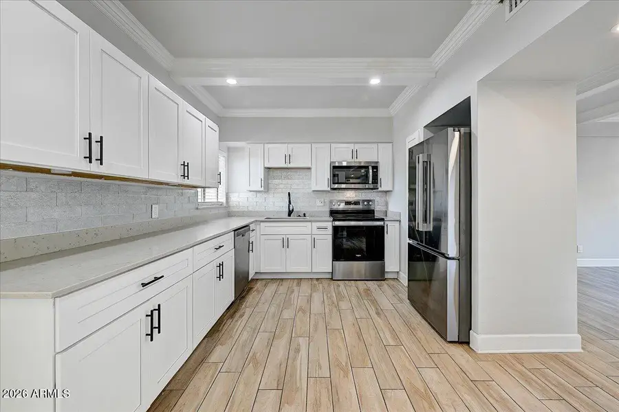 349 E Thomas Road #E302, Phoenix, AZ 85012 - Image #2