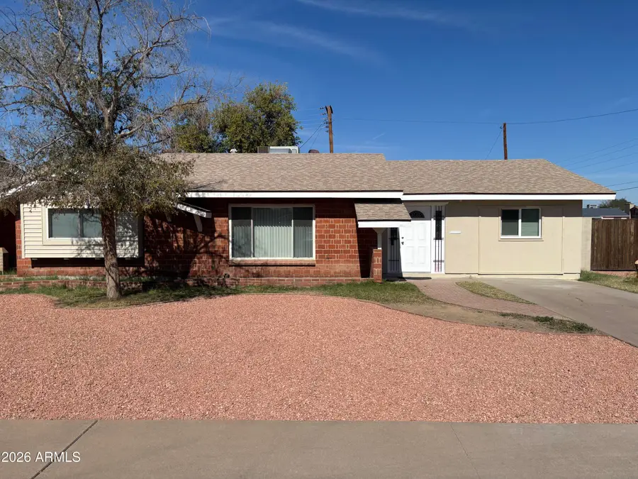 3902 W Mclellan Boulevard, Phoenix, AZ 85019 - Image #2