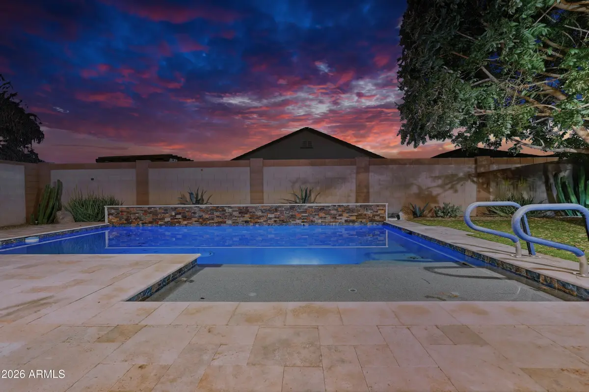 15869 W Mauna Loa Lane, Surprise, AZ 85379 - #1