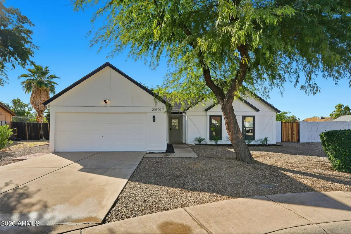 20620 N 5th Drive, Phoenix, AZ 85027 - Image #1