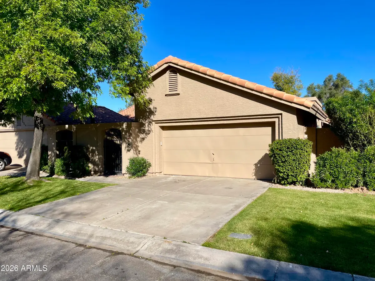 82 W Calle De Arcos --, Tempe, AZ 85284 - Image #1