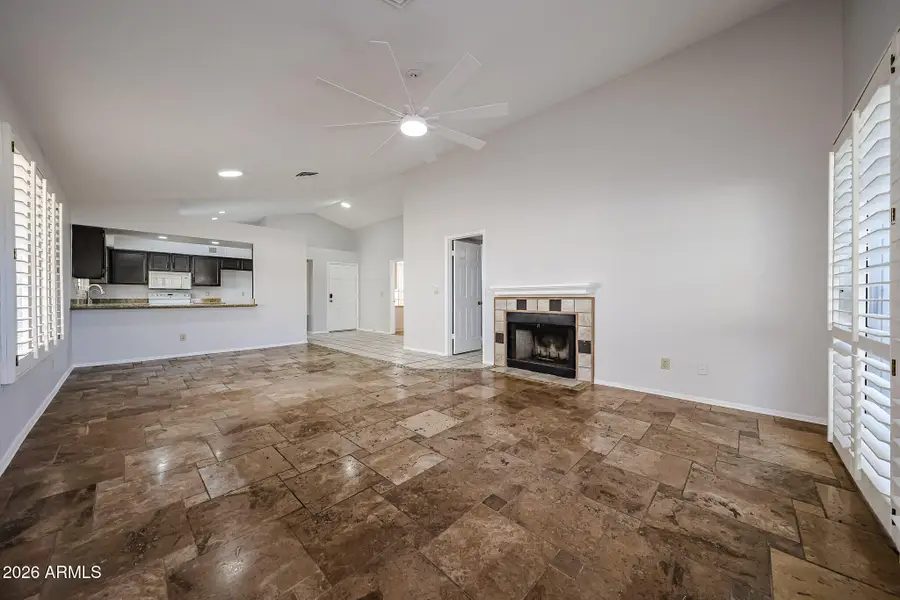 82 W Calle De Arcos --, Tempe, AZ 85284 - Image #2