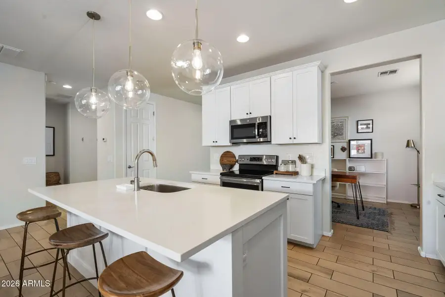 4822 W St Anne Avenue, Laveen, AZ 85339 - #2