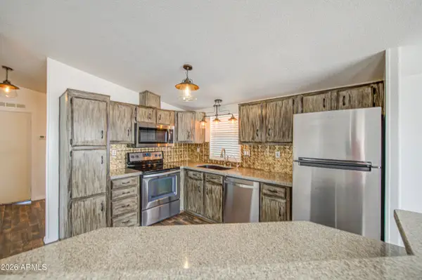 2208 W Baseline Avenue #76, Apache Junction, AZ 85120