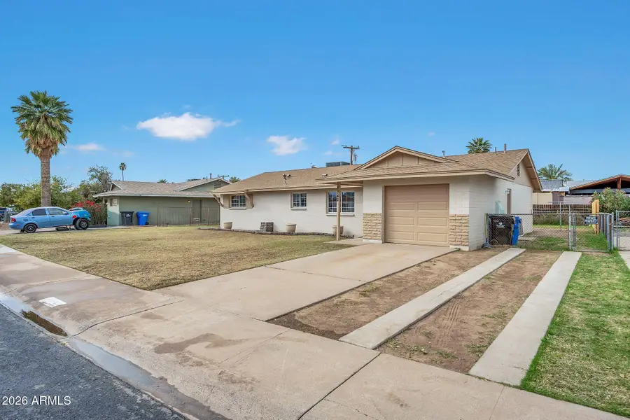 7742 W Fairmount Avenue, Phoenix, AZ 85033 - Image #3