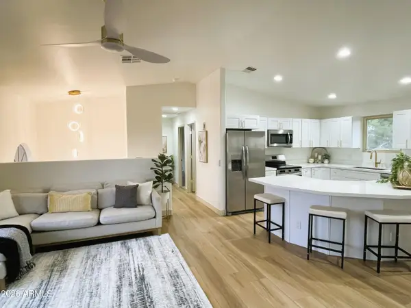 7259 E Glencove Street, Mesa, AZ 85207