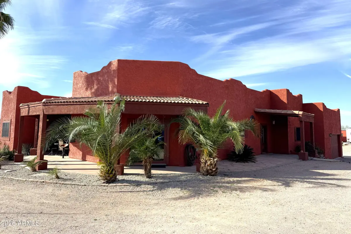 318 S Goldfield Road, Apache Junction, AZ 85119 - #1