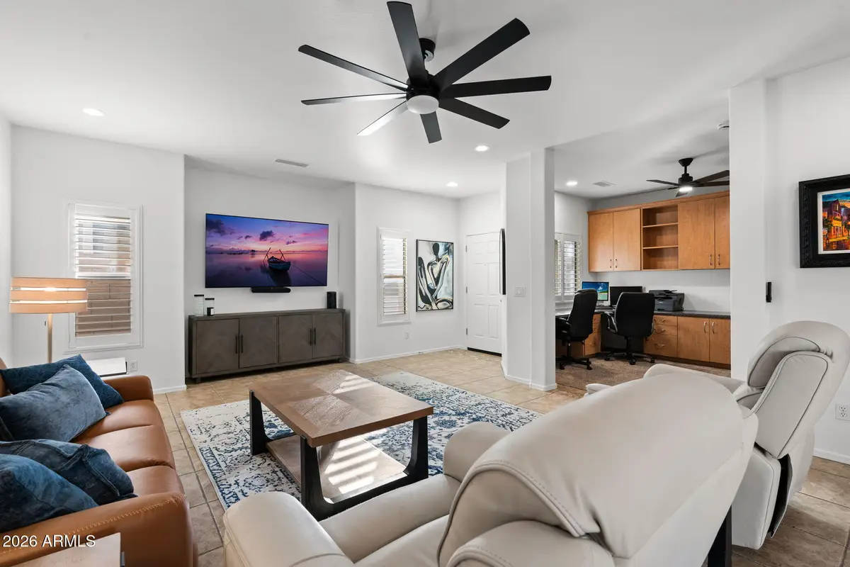 10152 E Knowles Avenue, Mesa, AZ 85209 - #1