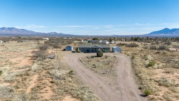 9398 E Bloomfield Road, Hereford, AZ 85615