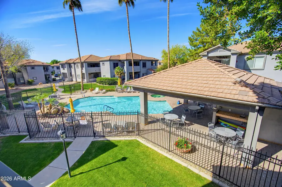 7401 W Arrowhead Clubhouse Drive #2040, Glendale, AZ 85308 - Image #3