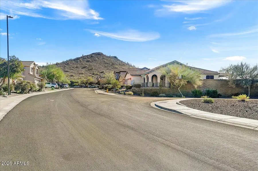 3824 W Desert Creek Lane, Phoenix, AZ 85086 - Image #3