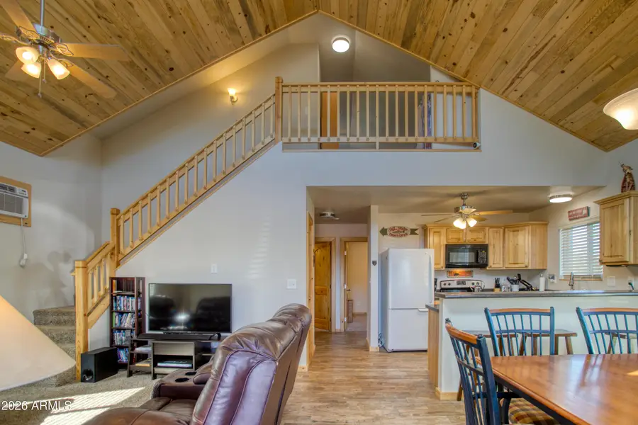 2751 Pine View Court, Overgaard, AZ 85933 - #3