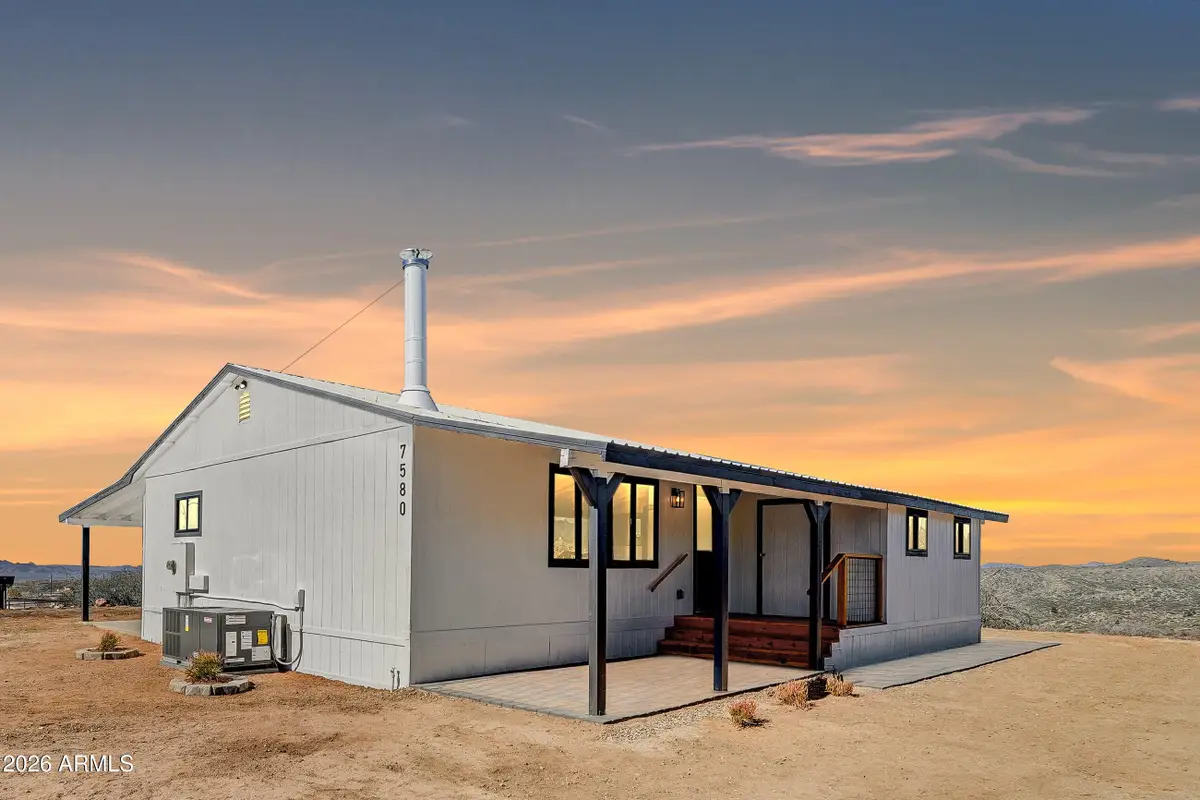 7580 W Lowell Drive, Kirkland, AZ 86332 - #1