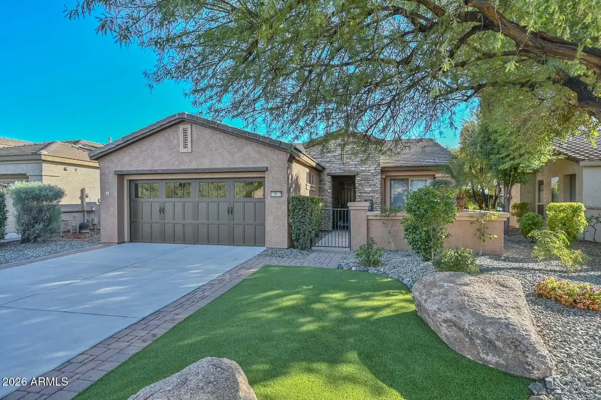 12917 W Red Fox Road, Peoria, AZ 85383 - Image #1