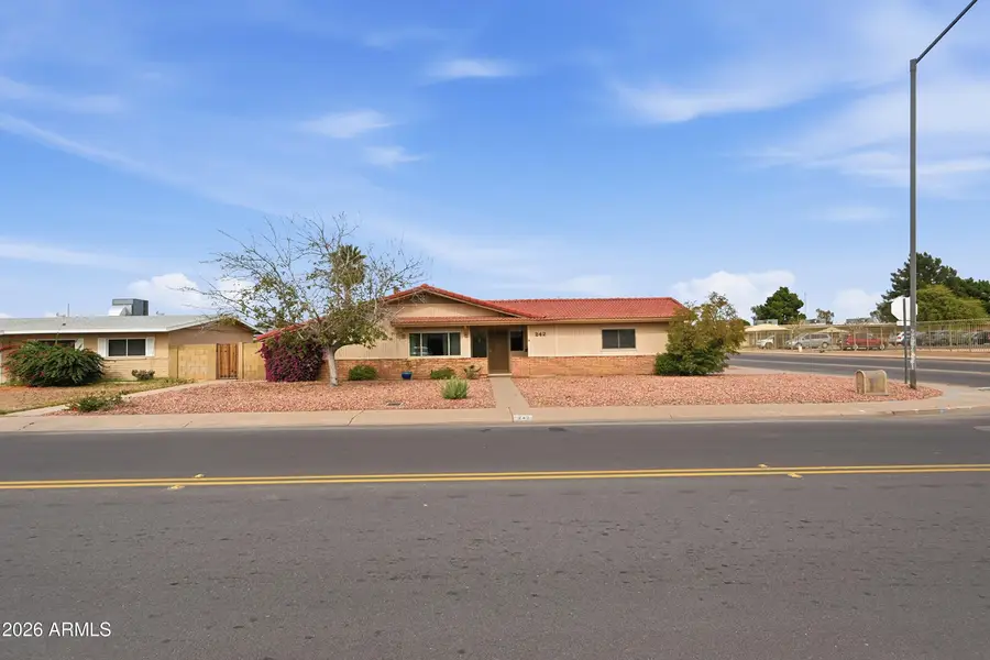 242 E La Canada Boulevard, Goodyear, AZ 85338 - #2