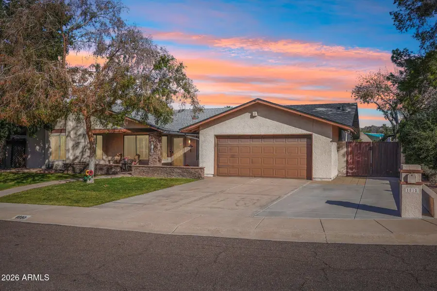 1810 E Harmont Drive, Phoenix, AZ 85020 - #2