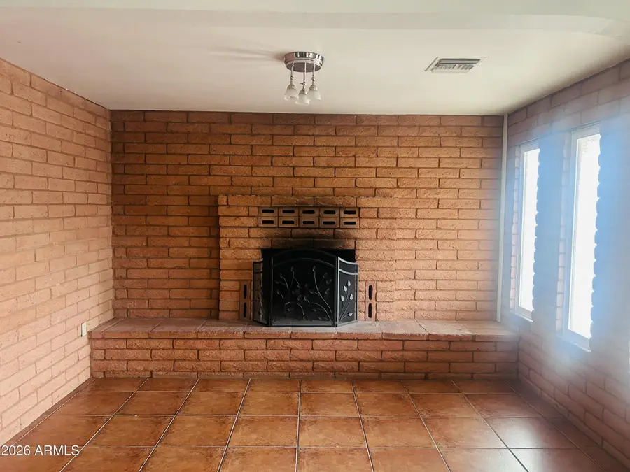 1621 S Marilyn Ann Drive, Tempe, AZ 85281 - #2