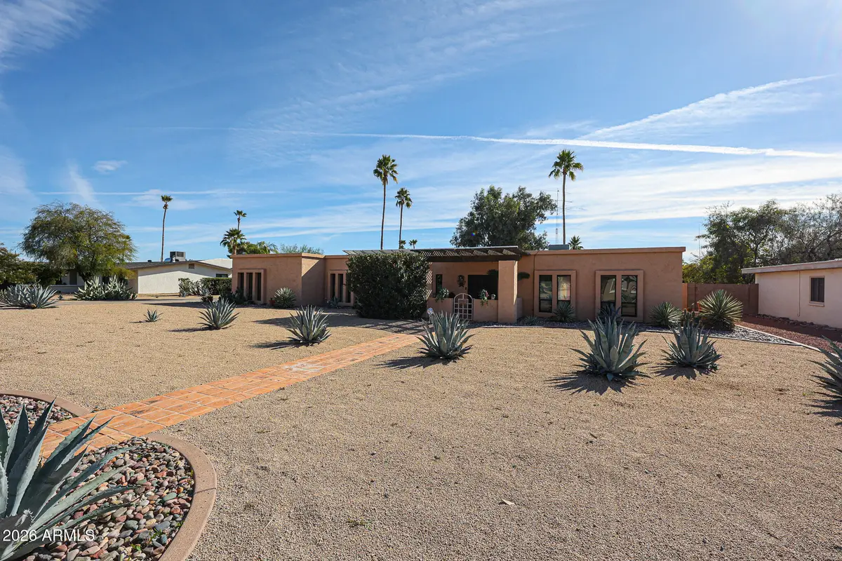 7045 E Sweetwater Avenue, Scottsdale, AZ 85254 - #1