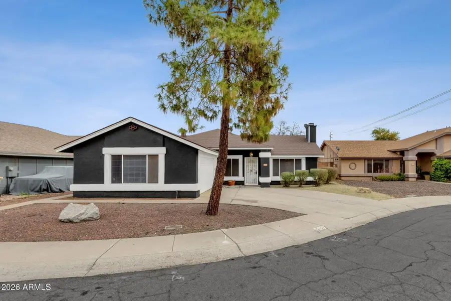 5021 N 86th Avenue, Glendale, AZ 85305 - #2