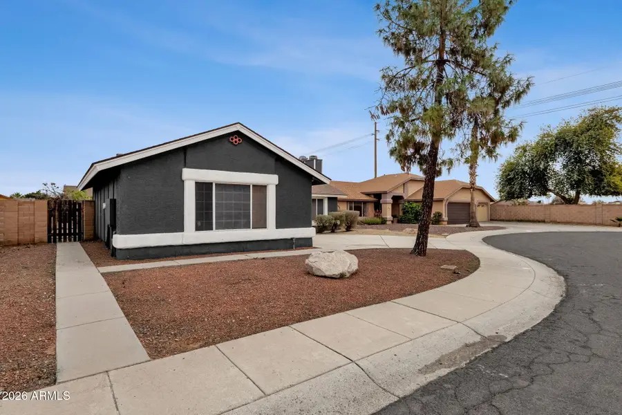 5021 N 86th Avenue, Glendale, AZ 85305 - #3