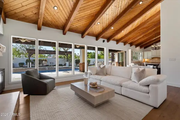 10401 N 48th Place, Paradise Valley, AZ 85253