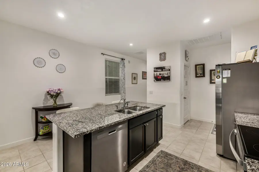 10172 S Holandes Drive, Apache Junction, AZ 85120 - #3