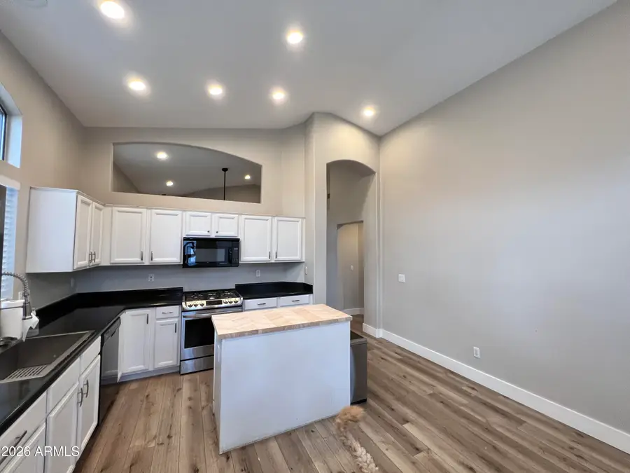 723 E Whitten Street, Chandler, AZ 85225 - #3