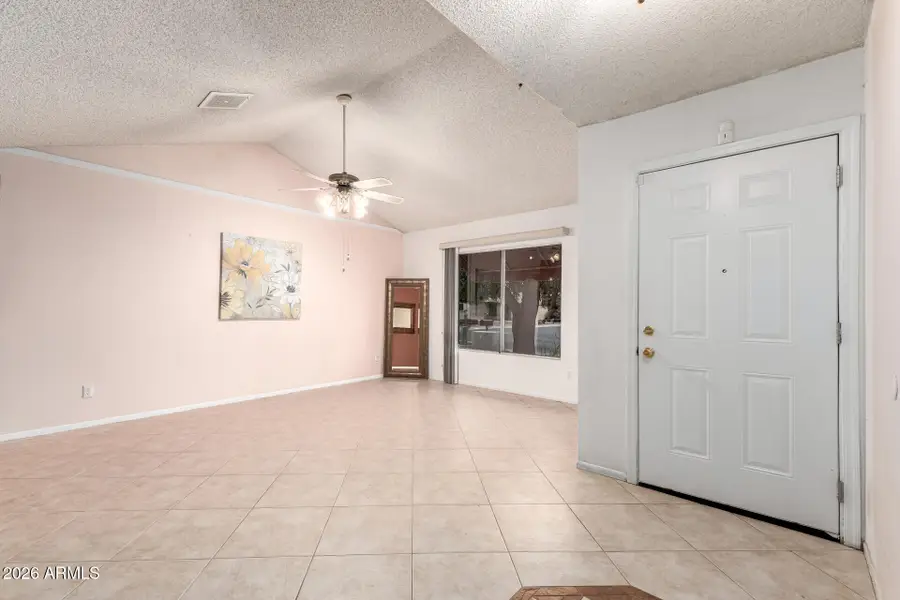 10221 N 52nd Avenue, Glendale, AZ 85302 - #3