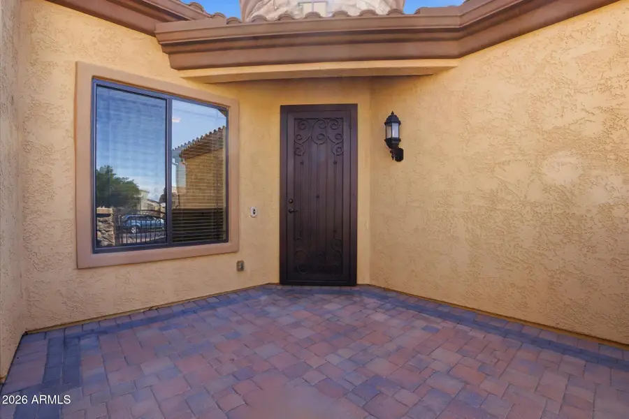 1813 N Red Cliff --, Mesa, AZ 85207 - #3