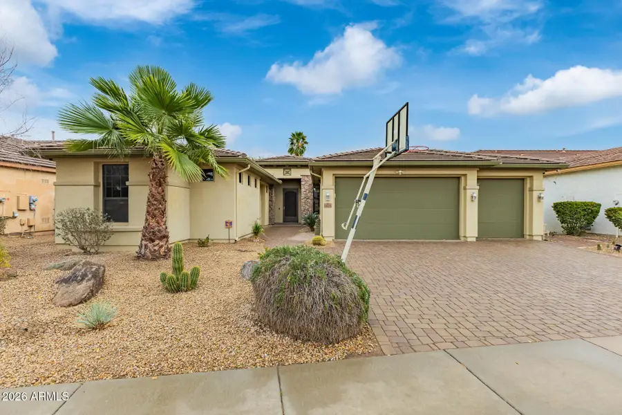 16111 W Glenrosa Avenue, Goodyear, AZ 85395 - #2