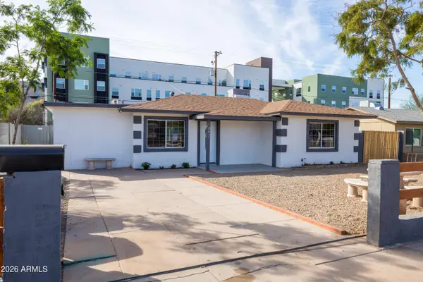 1847 E Pinchot Avenue, Phoenix, AZ 85016